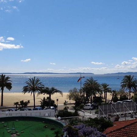 Hotel L'Ilot Fleuri Le Lavandou Esterno foto